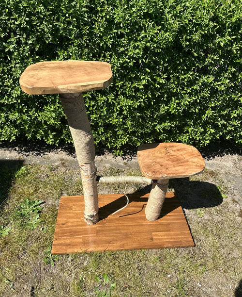 Kratzbaum mit 2 Liegeflächen – 80-90 cm hoch – stabil & modern – Katzenmöbel für große u. kleine Katzen – Kratzsäule aus Natur-Sisal